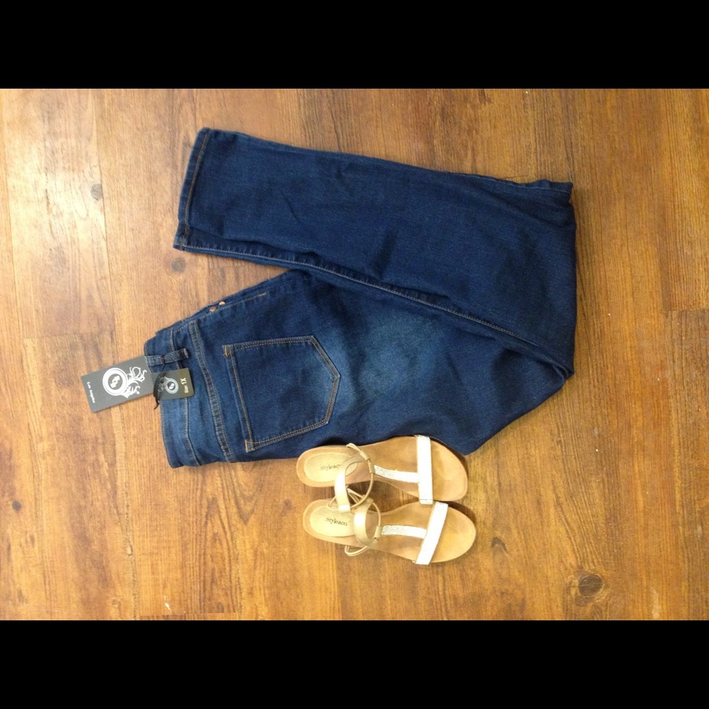 High waisted skinny jeans